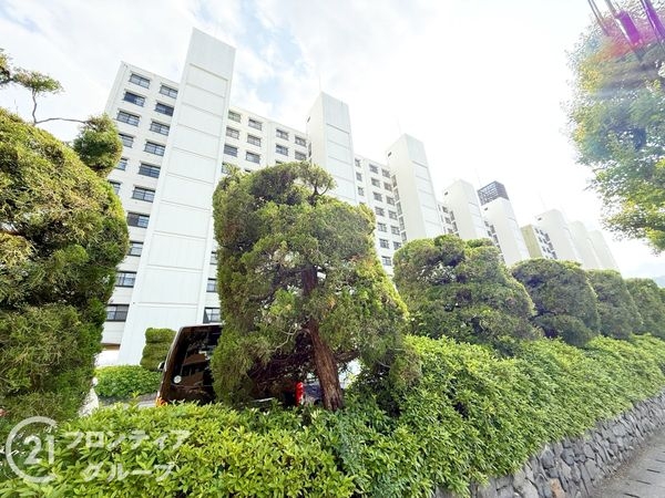 嵐山ロイアルハイツ第3号棟　中古マンション