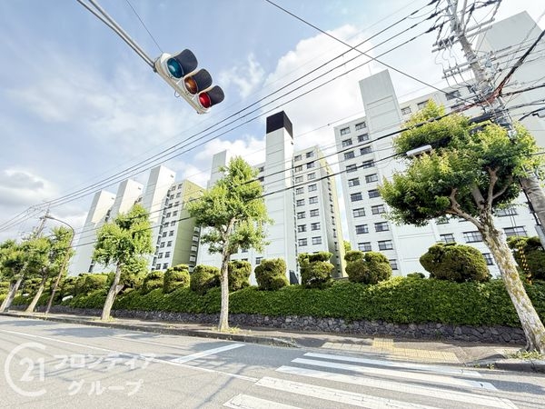 嵐山ロイアルハイツ第3号棟　中古マンション