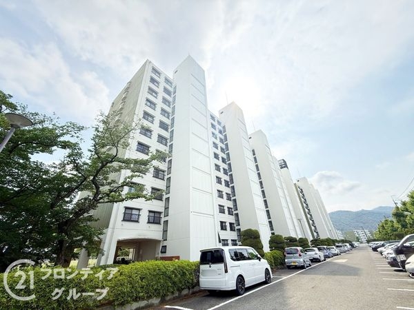 嵐山ロイアルハイツ第3号棟　中古マンション