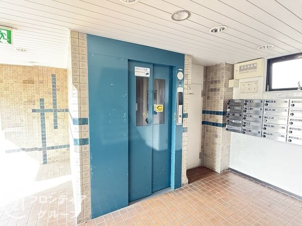 嵐山ロイアルハイツ第3号棟　中古マンション
