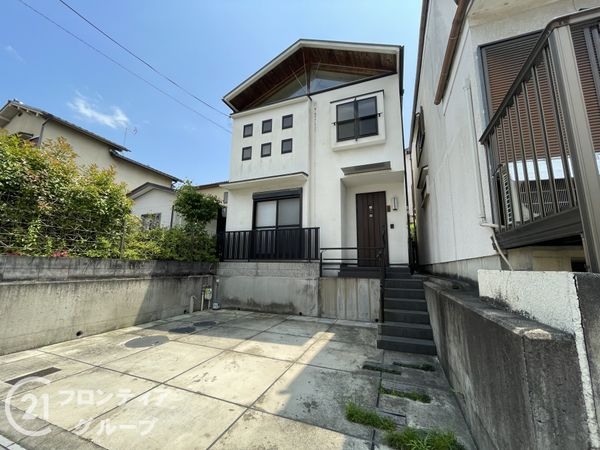 宇治市宇治野神の中古一戸建て