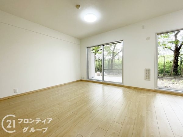 ディオ・フェルティ丹波橋右芳館 中古マンション(リビング)