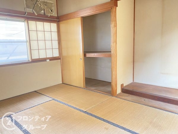 京都市伏見区深草大亀谷万帖敷町の中古一戸建て