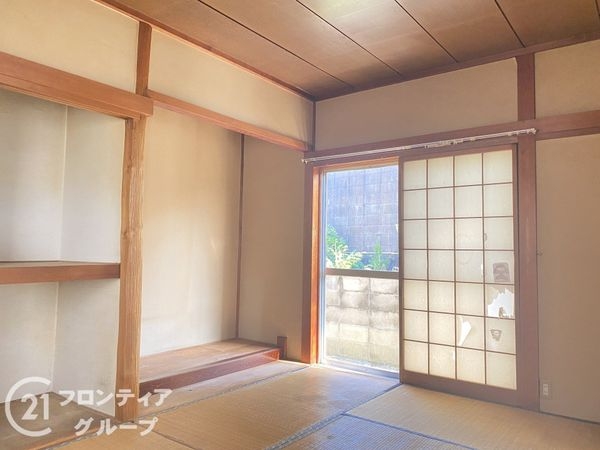 京都市伏見区深草大亀谷万帖敷町の中古一戸建て