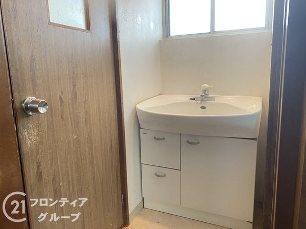 京都市伏見区深草大亀谷万帖敷町の中古一戸建て