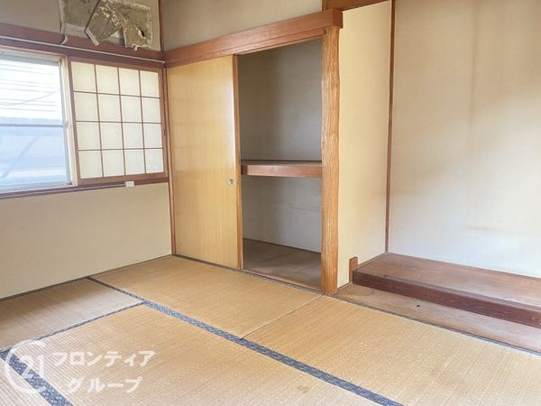 京都市伏見区深草大亀谷万帖敷町の中古一戸建て