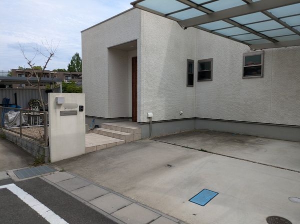 大津市石山寺４丁目　中古一戸建て
