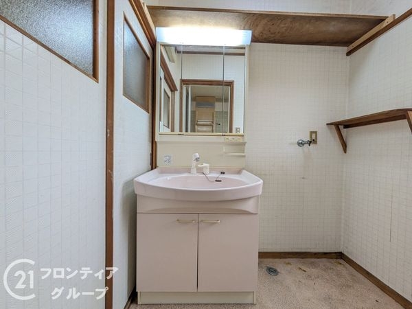 大津市雄琴５丁目の中古一戸建て