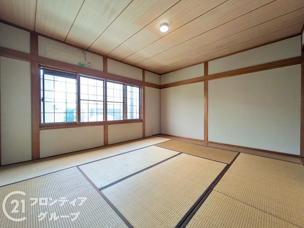 大津市雄琴５丁目の中古一戸建て