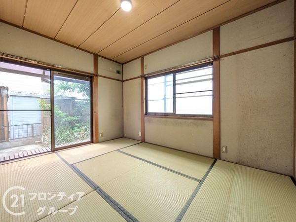 大津市雄琴５丁目の中古一戸建て