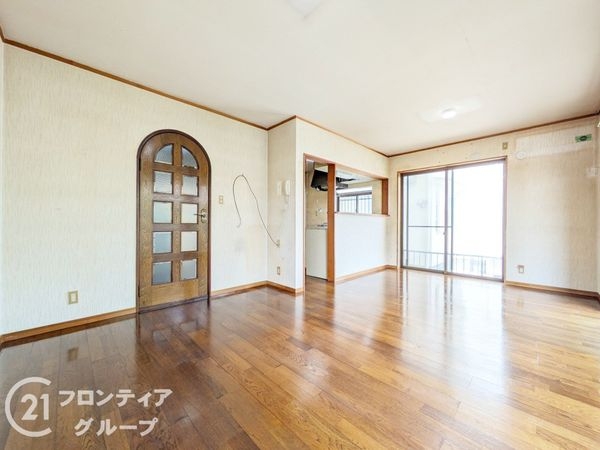 大津市雄琴５丁目の中古一戸建て
