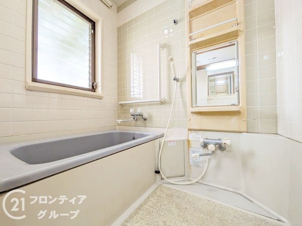 大津市雄琴５丁目の中古一戸建て