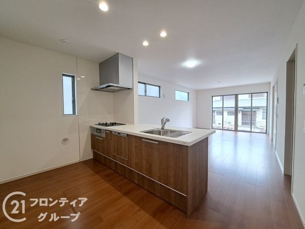 京都市伏見区醍醐古道町　新築一戸建て　１期　１号棟