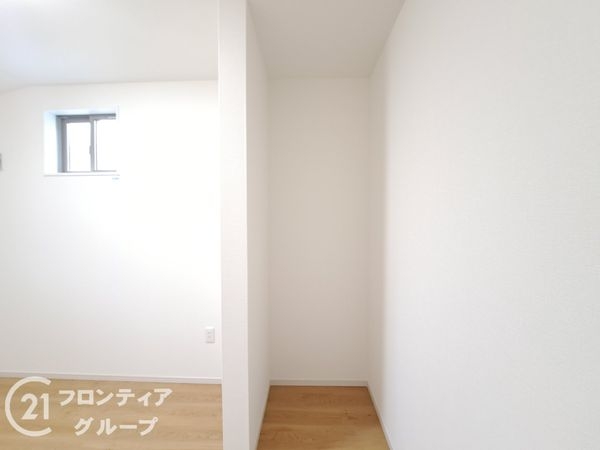 京都市伏見区醍醐古道町 新築一戸建て 1期 2号棟(収納)