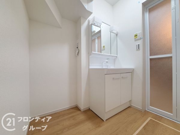 京都市伏見区醍醐古道町 新築一戸建て 1期 2号棟(洗面台・洗面所)