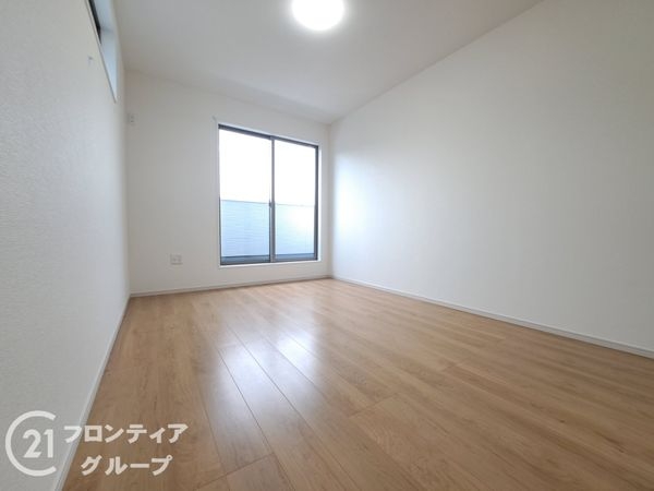 京都市伏見区醍醐古道町 新築一戸建て 1期 2号棟(寝室)