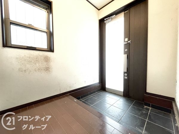 八幡市八幡植松の中古一戸建て
