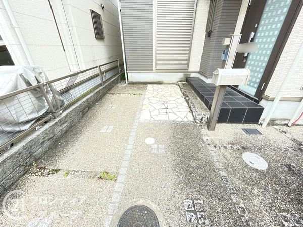 八幡市八幡植松の中古一戸建て