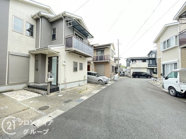 八幡市八幡植松の中古一戸建て