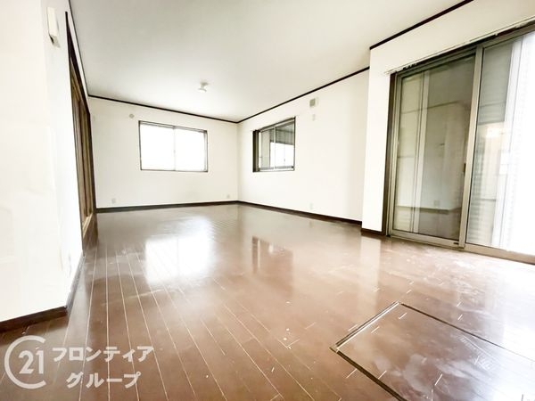 八幡市八幡植松の中古一戸建て