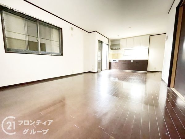 八幡市八幡植松の中古一戸建て