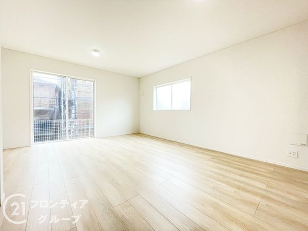 京都市山科区北花山市田町 新築一戸建て 第1 8号棟(同仕様写真(リビング))