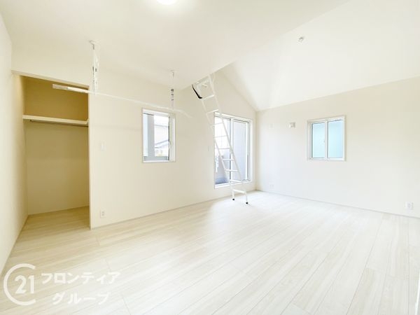長岡京市今里畔町　新築一戸建て　全１区画