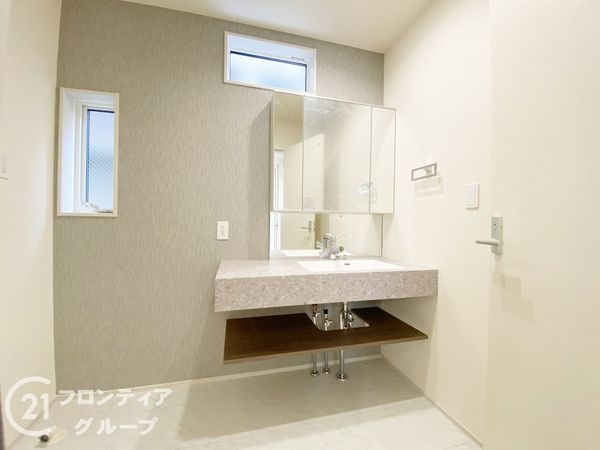長岡京市今里畔町　新築一戸建て　全１区画