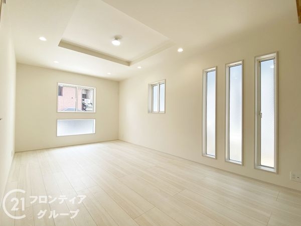長岡京市今里畔町　新築一戸建て　全１区画