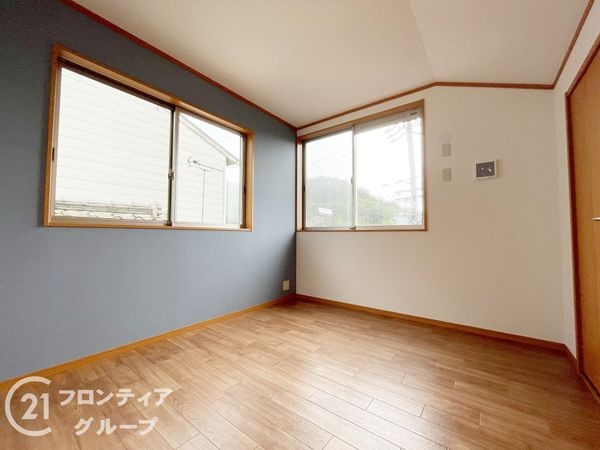 京都市山科区小山中島町の中古一戸建て