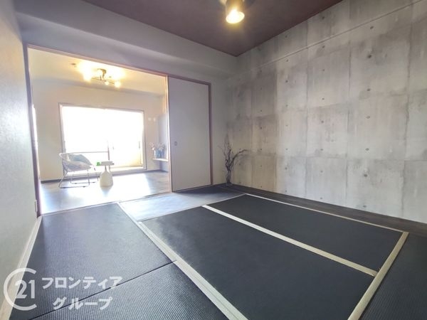 ラヴェスト大津四番館　中古マンション