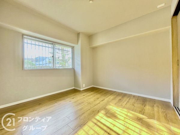 岩清水ビューハイツA棟　中古マンション