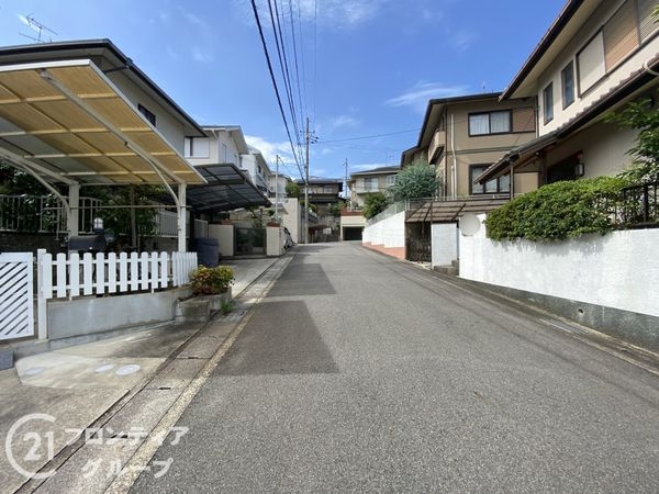 宇治市広野町小根尾の中古一戸建て