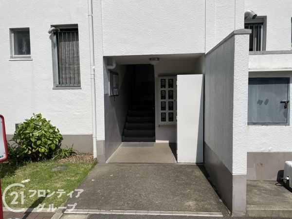 西浦勤労者住宅B棟　中古マンション