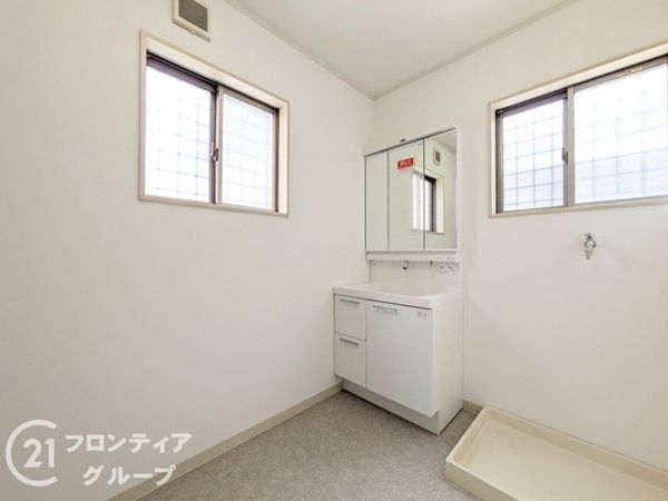 大津市際川４丁目の中古一戸建て