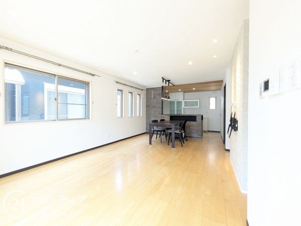 大津市際川４丁目の中古一戸建て