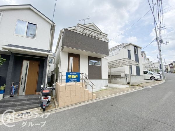 京田辺市薪堀切谷の中古一戸建て