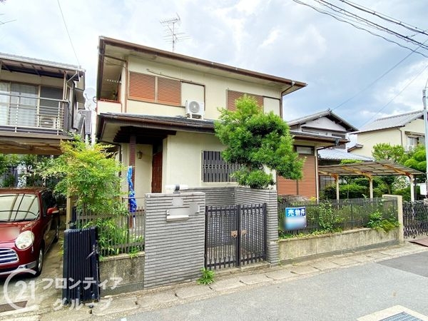 京田辺市薪桑ノ木の中古一戸建て