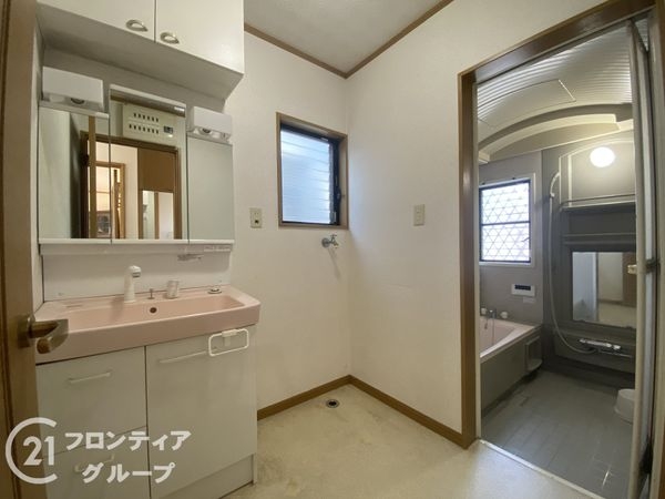 京田辺市薪巽の中古一戸建て