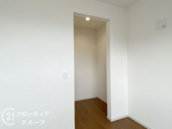 京都市伏見区日野岡西町　新築一戸建て　１期　全１区画