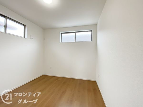 京都市伏見区日野岡西町　新築一戸建て　１期　全１区画