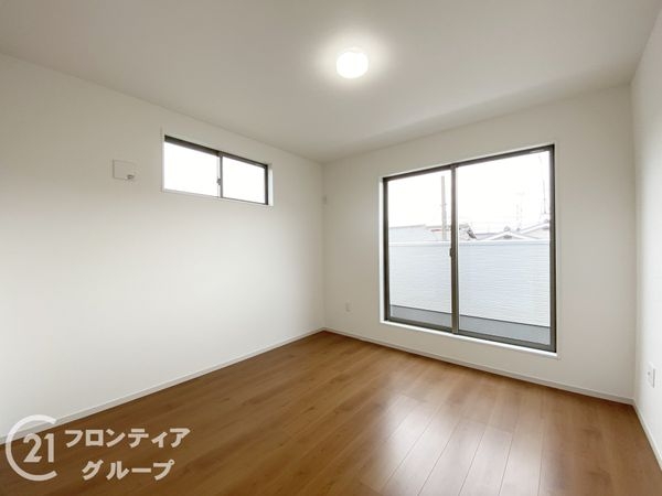 京都市伏見区日野岡西町　新築一戸建て　１期　全１区画