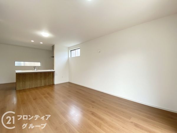 京都市伏見区日野岡西町　新築一戸建て　１期　全１区画