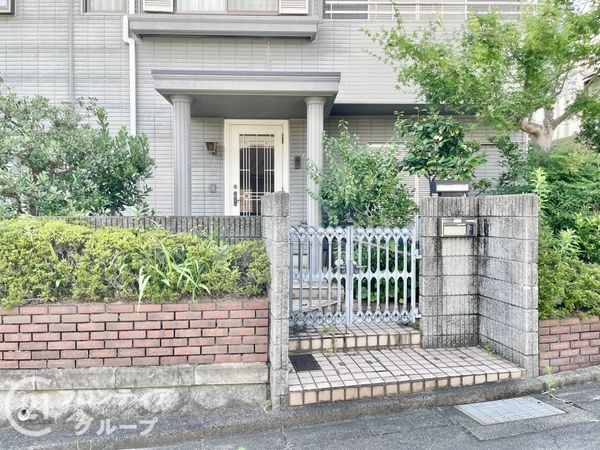 宇治市折居台３丁目の中古一戸建て
