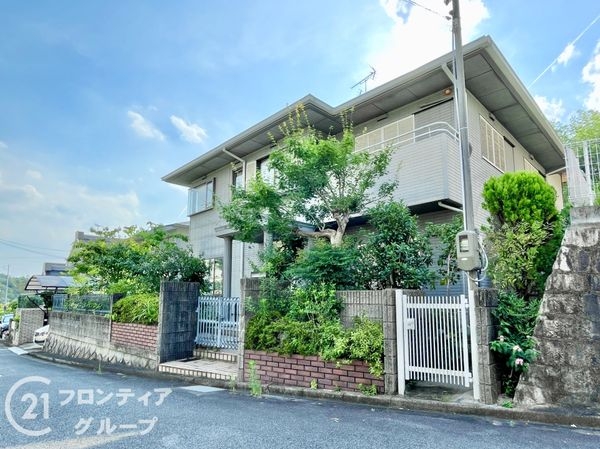 宇治市折居台３丁目の中古一戸建て
