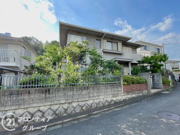 宇治市折居台３丁目の中古一戸建て