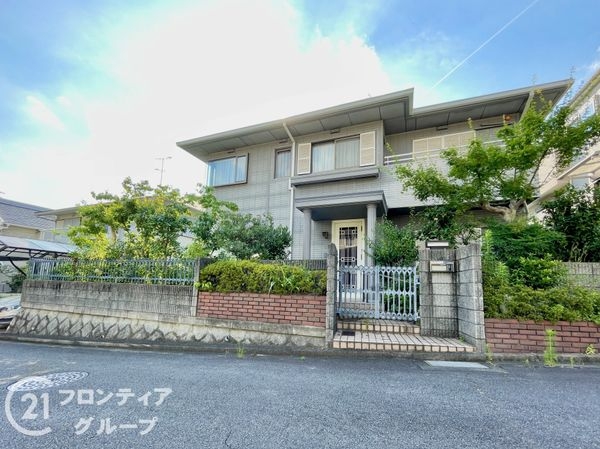 宇治市折居台２丁目　中古一戸建て