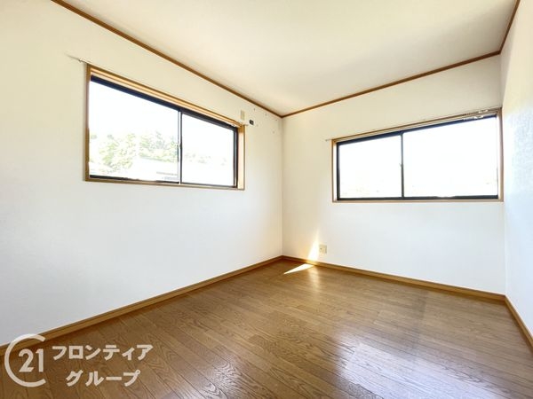 京都市山科区御陵封ジ山町の中古一戸建て