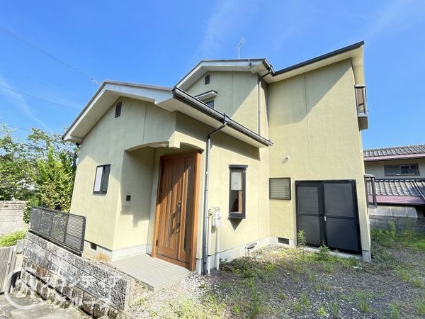 京都市山科区御陵封ジ山町　中古一戸建て