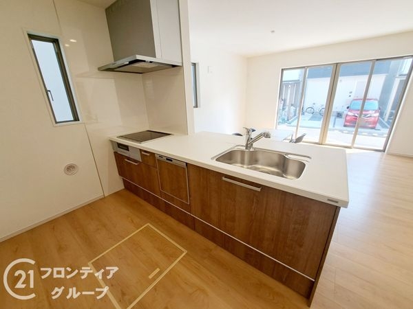 京都市伏見区淀下津町　新築一戸建て　１期　１６号棟